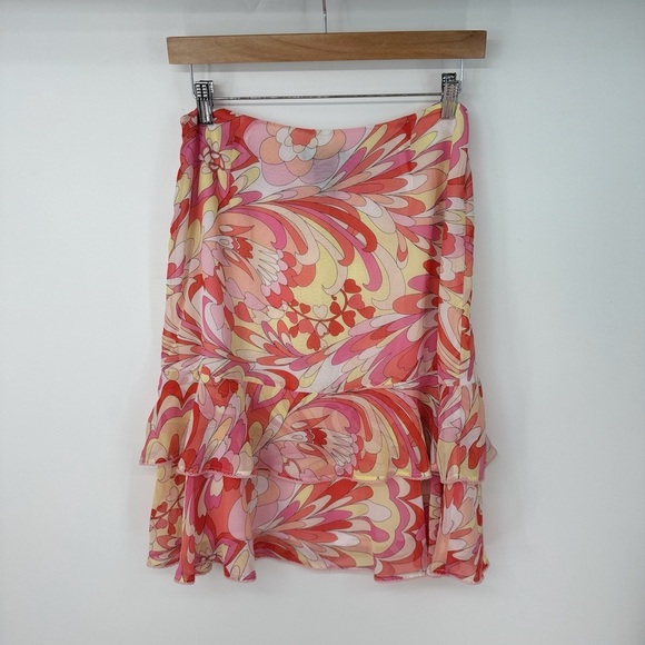 New York and Company Y2K SATC Floral Ruffled High Waisted Mini Dress - Picture 2 of 4